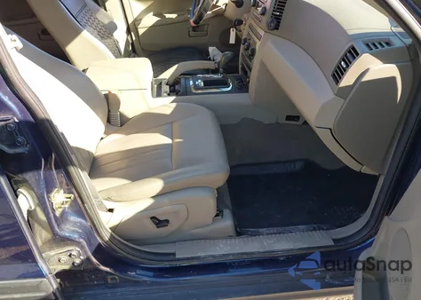 2005 Jeep Grand Cherokee Laredo z USA, uszkodzony, nr VIN 1J4HR48N25C579234